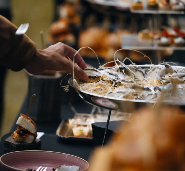 Traiteur événementiel pour vos buffets et repas privés à Montpellier et dans l'Hérault